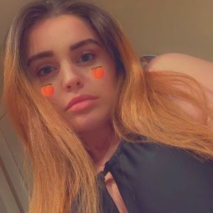 Meet your Posher, Raquel